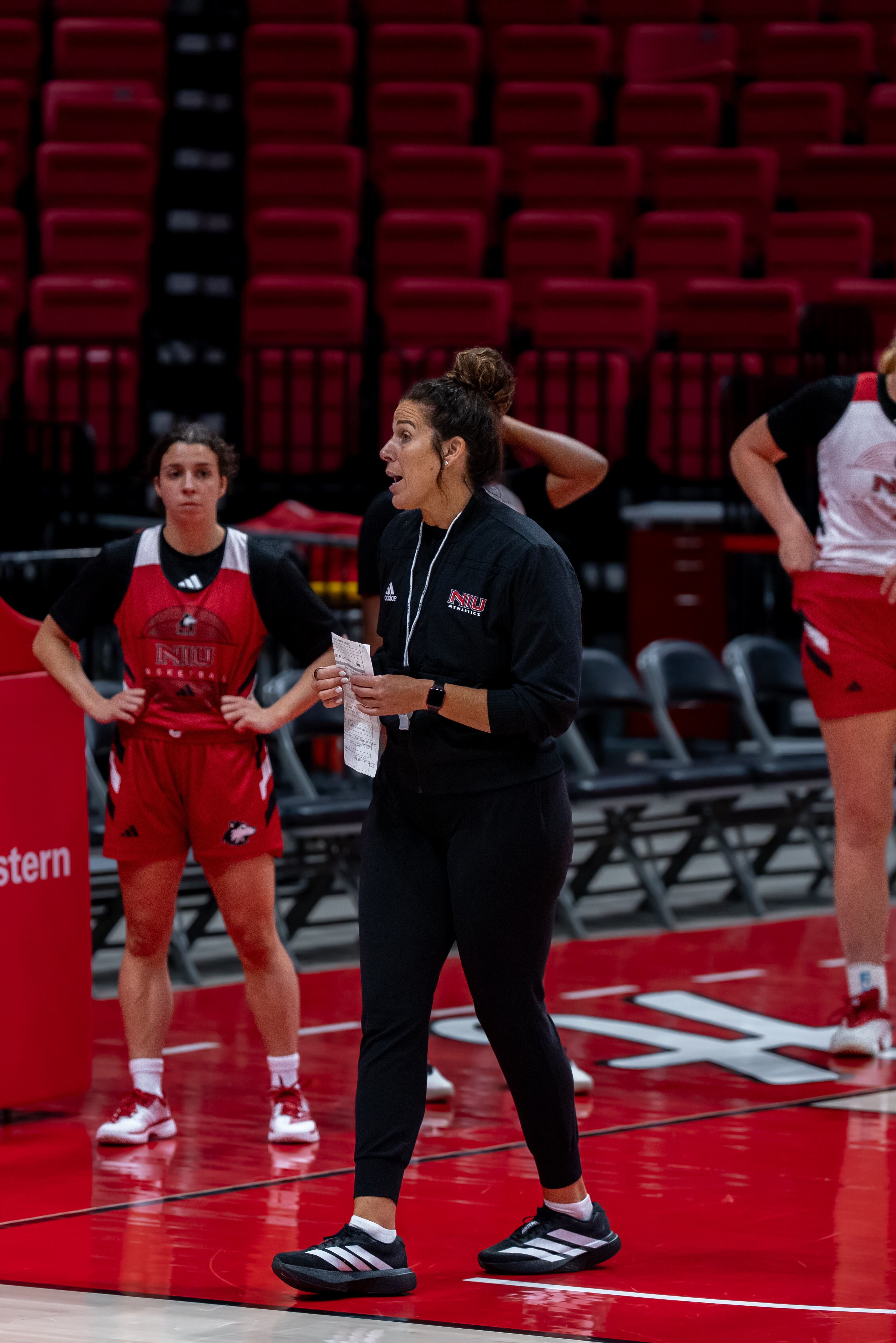 NIU women’s basketball leans on returners as Jacey Brooks starts Year 2 — Naperville Sports news