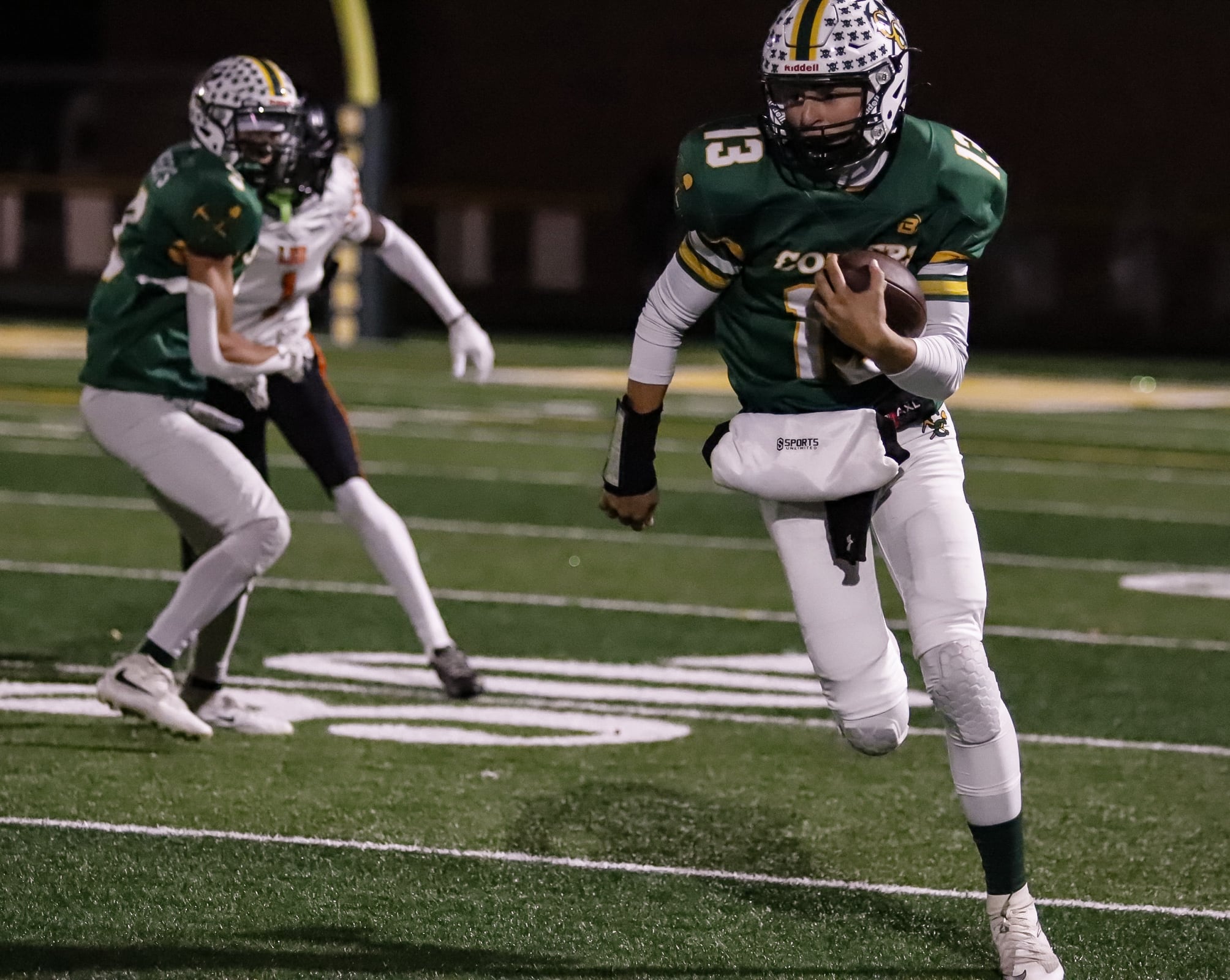 Coal City’s fast start sends Coalers past Chicago Leo 35-8 in Class 4A playoffs — Naperville Sports news